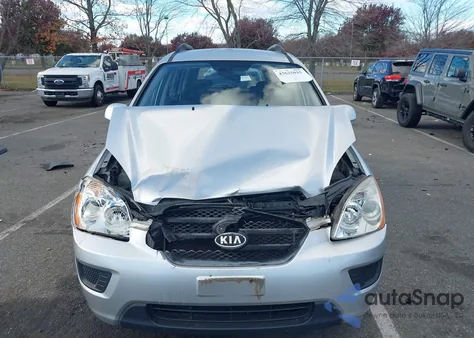 2009 Kia Rondo Lx z USA, uszkodzony, nr VIN KNAFG528097250569